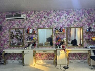 Gözəllik salonu üçün tam avadanlıq dəsti - 3 ədəd geniş iş masası lalafo.az -da Gözəllik salonu üçün tam avadanlıq dəsti - 3 ədəd geniş iş masası