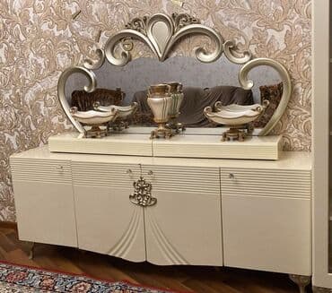 Güzgülü lalafo.az -da Güzgülü