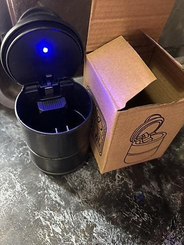 Avtomobil üçün LED işıqlı külqabı - Material: qara rəngli lalafo.az -da Avtomobil üçün LED işıqlı külqabı - Material: qara rəngli