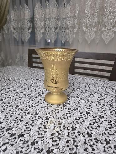 Bir vaza lalafo.az -da Bir vaza