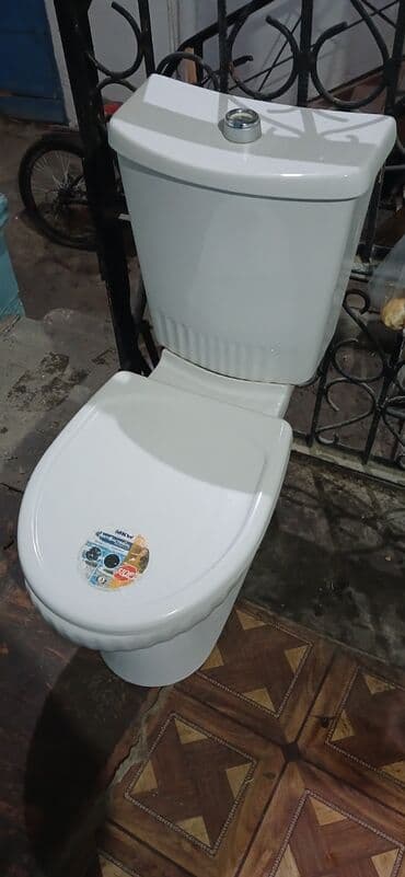 Бачки для унитаза: Islenmis unitaz satilir çox yaxsi veziyetdedir at lalafo.az — 1 Бачки для унитаза: Islenmis unitaz satilir çox yaxsi veziyetdedir — 1