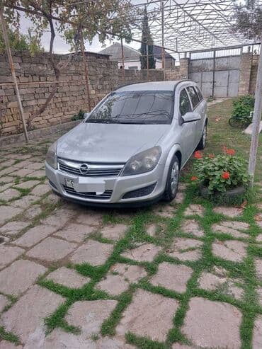 Opel Astra: 1.3 l | 2009 il 4000 km Universal lalafo.az -da Opel Astra: 1.3 l | 2009 il 4000 km Universal
