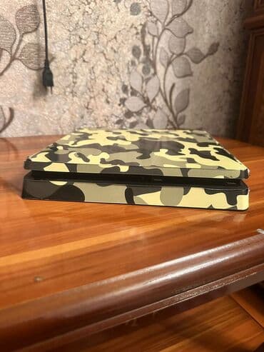 Salam. Ps4 10,50 praşivka qara rəngdədir üstundəki vinildir.Çoox ideal lalafo.az -da Salam. Ps4 10,50 praşivka qara rəngdədir üstundəki vinildir.Çoox ideal