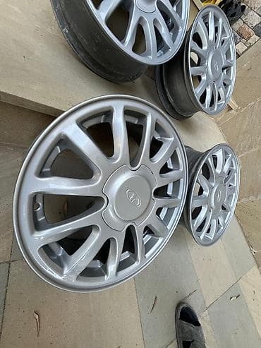 Disk VAZ (LADA) R 15, 4 Boltlu lalafo.az -da — 3 Disk VAZ (LADA) R 15, 4 Boltlu — 3