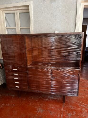 İşlənmiş, Açılan, 2 qapılı Düz dolab, Servant, Rusiya lalafo.az -da İşlənmiş, Açılan, 2 qapılı Düz dolab, Servant, Rusiya