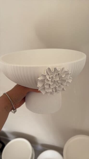 Tort və şiriniyyat qabı, rəng - Ağ lalafo.az -da Tort və şiriniyyat qabı, rəng - Ağ