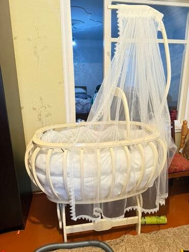 Oğlan və qız üçün, Yeni, Yumru, Beşik, Dəst ilə, Matras ilə, Yellənmə mexanizm ilə lalafo.az -da Oğlan və qız üçün, Yeni, Yumru, Beşik, Dəst ilə, Matras ilə, Yellənmə mexanizm ilə