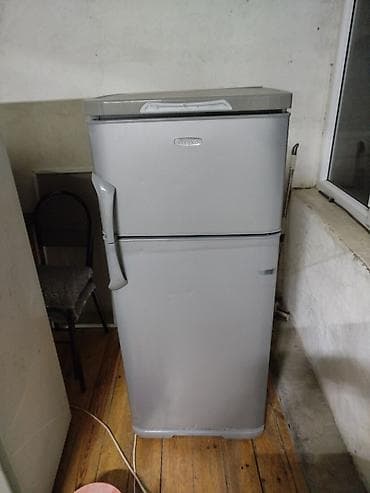 İki qapılı soyudygu satılır at lalafo.az İki qapılı soyudygu satılır