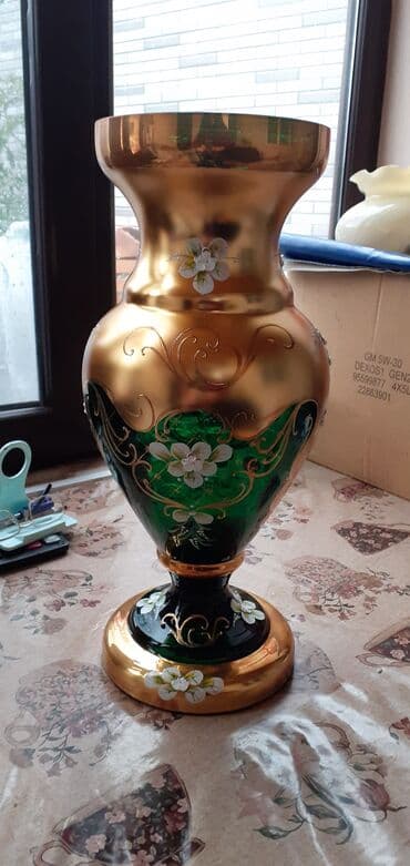 Bir vaza lalafo.az -da Bir vaza