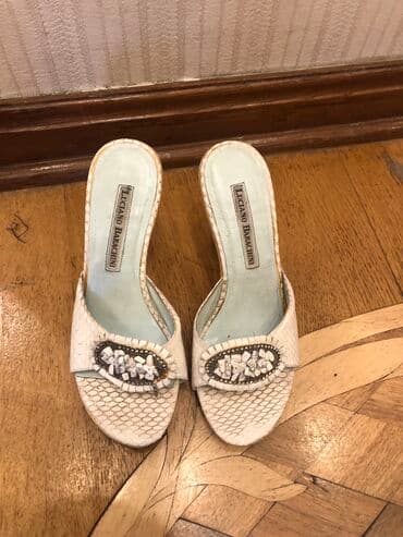 Ölçü: 35, rəng - Ağ, İşlənmiş lalafo.az -da Ölçü: 35, rəng - Ağ, İşlənmiş