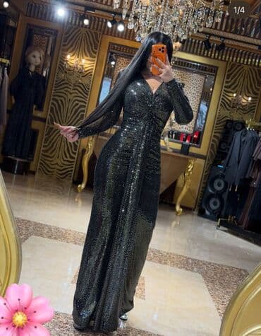 Qara rəngli, tam bədən boyu parıltılı gecə/libas - Model: Uzun, yerə lalafo.az -da Qara rəngli, tam bədən boyu parıltılı gecə/libas - Model: Uzun, yerə