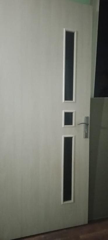 Ağ rəngli interyer qapısı - Material: taxta əsaslı (MDF/şpon tipli at lalafo.az Ağ rəngli interyer qapısı - Material: taxta əsaslı (MDF/şpon tipli