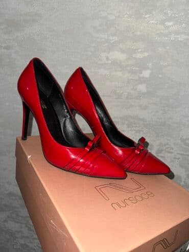 Məlumat: - Brend: Nursace - Material: təmiz dəri (şəkildə göstərilib) lalafo.az -da Məlumat: - Brend: Nursace - Material: təmiz dəri (şəkildə göstərilib)