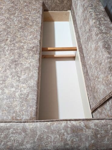 Di̇van-kravat, Yeni, Açılan, Bazalı, Parça lalafo.az -da Di̇van-kravat, Yeni, Açılan, Bazalı, Parça