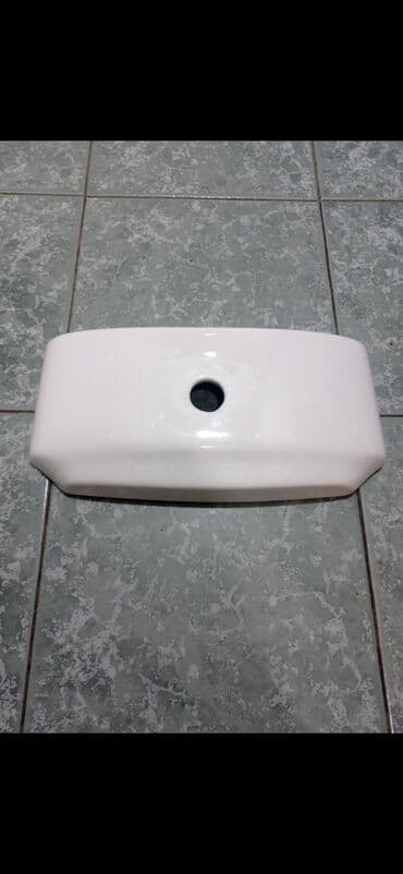 Крепежные изделия: Unitaz bacokin kapagi. 2-ci. Mikrarayon.Cavadxan at lalafo.az — 1 Крепежные изделия: Unitaz bacokin kapagi. 2-ci. Mikrarayon.Cavadxan — 1