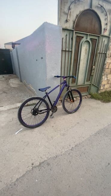 İşlənmiş Şəhər velosipedi Crolan, 28", sürətlərin sayı: 27, Ünvandan götürmə lalafo.az -da İşlənmiş Şəhər velosipedi Crolan, 28", sürətlərin sayı: 27, Ünvandan götürmə