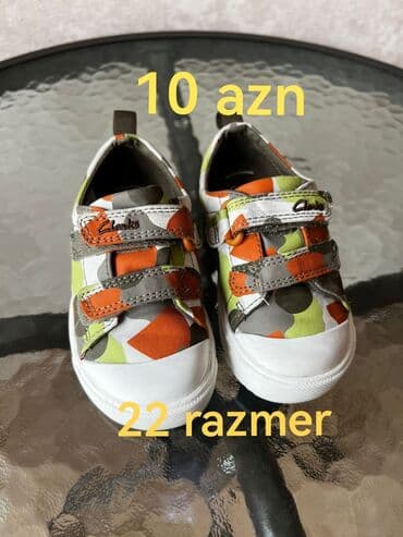 Uşaq ayaqqabıları 1-2 dəfə geyinilib eyni təzə kimidi ucuz satiram lalafo.az -da Uşaq ayaqqabıları 1-2 dəfə geyinilib eyni təzə kimidi ucuz satiram