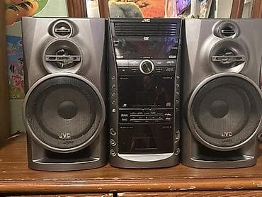 JVC musiqi mərkəzi satılır. Komplektə əsas blok və 2 ədəd iri ölçülü at lalafo.az JVC musiqi mərkəzi satılır. Komplektə əsas blok və 2 ədəd iri ölçülü