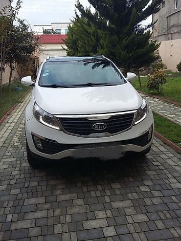 Kia Sportage: 2 л | 2011 г. Внедорожник at lalafo.az Kia Sportage: 2 л | 2011 г. Внедорожник