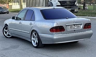 Mercedes-Benz E 220: 2.2 l | 1999 il Sedan lalafo.az -da Mercedes-Benz E 220: 2.2 l | 1999 il Sedan