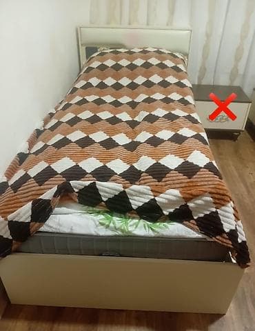 Tek neferlik bazali matrasli çarpayi.qiymet 120 man.qiymet son.olcu at lalafo.az Tek neferlik bazali matrasli çarpayi.qiymet 120 man.qiymet son.olcu