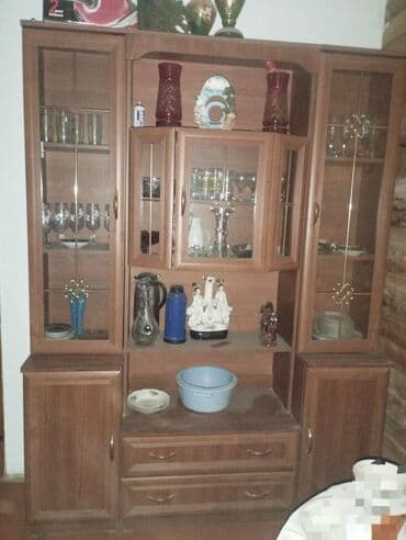 ПО для бизнеса: Стеклянная витрина-шкаф at lalafo.az — 1 ПО для бизнеса: Стеклянная витрина-шкаф — 1