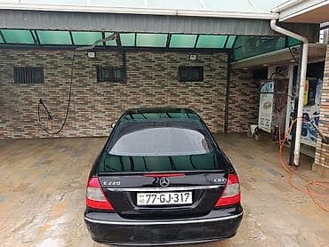 Mercedes-Benz E-Class E220 CDI sedan - Korpus: qara rəng, 4 qapı lalafo.az -da — 8 Mercedes-Benz E-Class E220 CDI sedan - Korpus: qara rəng, 4 qapı — 8