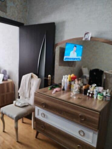 Mənə xanım yoldaş lazımdı evin hər şəraiti var Xırdalan kirstal 2 lalafo.az -da Mənə xanım yoldaş lazımdı evin hər şəraiti var Xırdalan kirstal 2