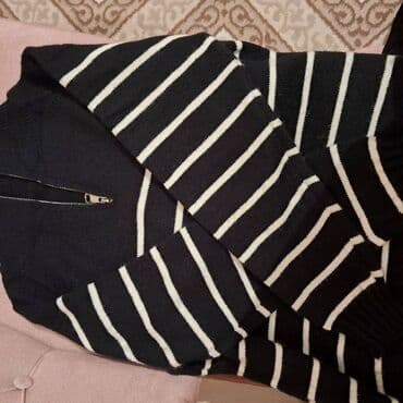 Yenidi.geyinilmeyib 21 alinib 17 satilir lalafo.az -da Yenidi.geyinilmeyib 21 alinib 17 satilir