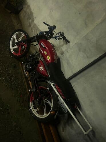 Moped – 50 cc, qırmızı rəng. Model üzərində “M50” işarəsi, benzinli lalafo.az -da Moped – 50 cc, qırmızı rəng. Model üzərində “M50” işarəsi, benzinli