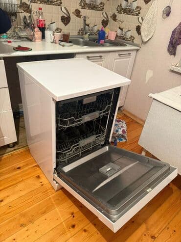 qabyuyan mashin: Qabyuyan maşın Hoffmann, Tam qabaritli (60 sm.), Yeni lalafo.az -da — 2 qabyuyan mashin: Qabyuyan maşın Hoffmann, Tam qabaritli (60 sm.), Yeni — 2