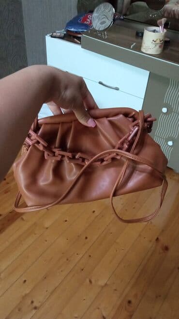 Mücrü lalafo.az -da Mücrü