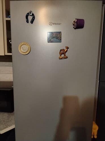 2 qapılı Indesit Soyuducu Satılır, rəng - Boz lalafo.az -da 2 qapılı Indesit Soyuducu Satılır, rəng - Boz