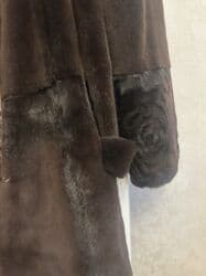 Şuba norka bütöv çoox baha alınıb satılır 1000 manata Əlaqə nöm lalafo.az -da Şuba norka bütöv çoox baha alınıb satılır 1000 manata Əlaqə nöm