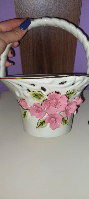 2 eded var.biri 20 azn.real alici yazsin.yeni.bilenler bilir bahali lalafo.az -da 2 eded var.biri 20 azn.real alici yazsin.yeni.bilenler bilir bahali