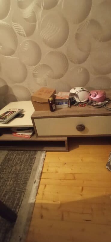 Düz TV altlığı, Polkalı, Laminat lalafo.az -da Düz TV altlığı, Polkalı, Laminat