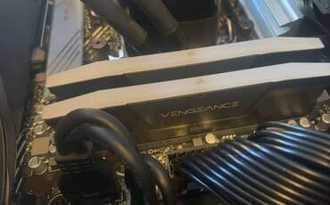 ddr4 4gb 2133: Operativ yaddaş (RAM) Corsair, 32 GB, > 4000 Mhz, DDR5, PC üçün, İşlənmiş lalafo.az -da — 1 ddr4 4gb 2133: Operativ yaddaş (RAM) Corsair, 32 GB, > 4000 Mhz, DDR5, PC üçün, İşlənmiş — 1