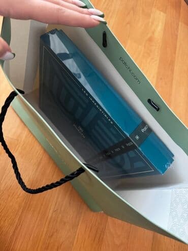 Ləpələr: Mağaza qiyməti 198 AZN Patchi – Les Irrésistibles şokolad qutusu - lalafo.az -da — 4 Ləpələr: Mağaza qiyməti 198 AZN Patchi – Les Irrésistibles şokolad qutusu - — 4