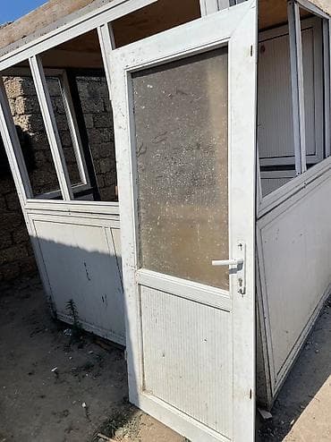 Plastik qapı eni 76sm uzunluğu 190sm. Çərçivəsizdir. Ünvan Binə lalafo.az -da Plastik qapı eni 76sm uzunluğu 190sm. Çərçivəsizdir. Ünvan Binə