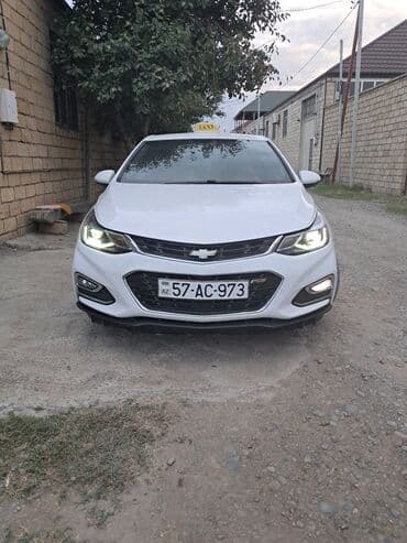 Chevrolet Cruze: 1.4 l | 2018 il 172000 km Sedan lalafo.az -da Chevrolet Cruze: 1.4 l | 2018 il 172000 km Sedan