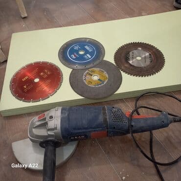 KAD W-2121 güclü bucaqslı daşkəsən (UŞM) və müxtəlif disk dəsti lalafo.az -da KAD W-2121 güclü bucaqslı daşkəsən (UŞM) və müxtəlif disk dəsti