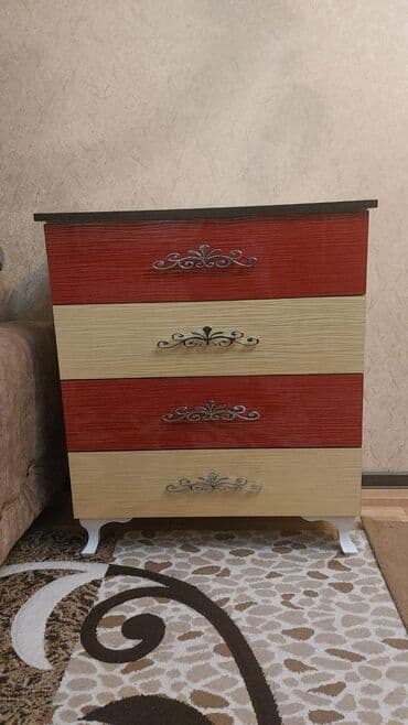 Yeni, Açılan, 4 qapılı Qarderob, paltar dolabı lalafo.az -da Yeni, Açılan, 4 qapılı Qarderob, paltar dolabı