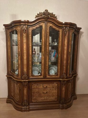 Güzgülü lalafo.az -da Güzgülü