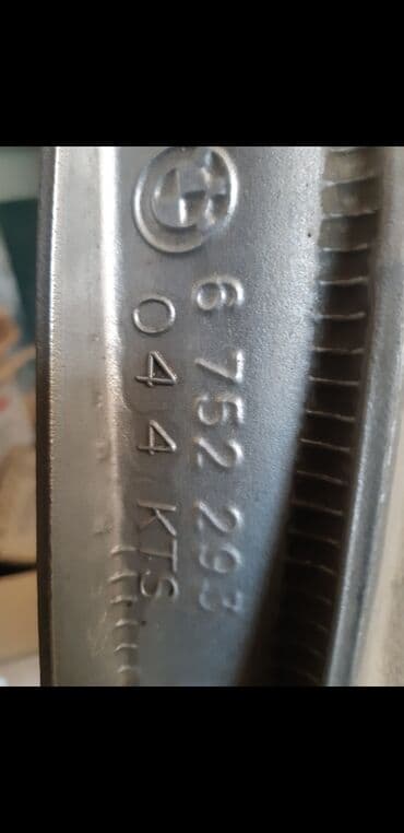 Vtulkalar: BMW Balka.Podramnik( alt çərçivə ).Ön. E65. Orijinal lalafo.az -da — 2 Vtulkalar: BMW Balka.Podramnik( alt çərçivə ).Ön. E65. Orijinal — 2