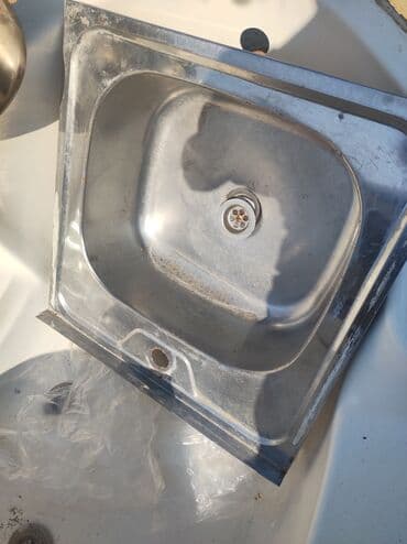 Cox ucuz və ideal vəziyyərdə moykalarımız var.2 li və tək moykalar lalafo.az -da Cox ucuz və ideal vəziyyərdə moykalarımız var.2 li və tək moykalar