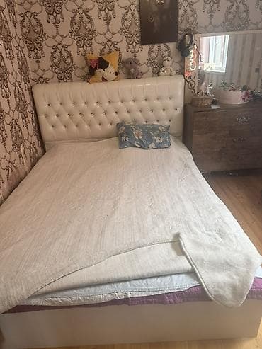 Двуспальная кровать, С подъемным механизмом, С матрасом, Без выдвижных ящиков at lalafo.az Двуспальная кровать, С подъемным механизмом, С матрасом, Без выдвижных ящиков