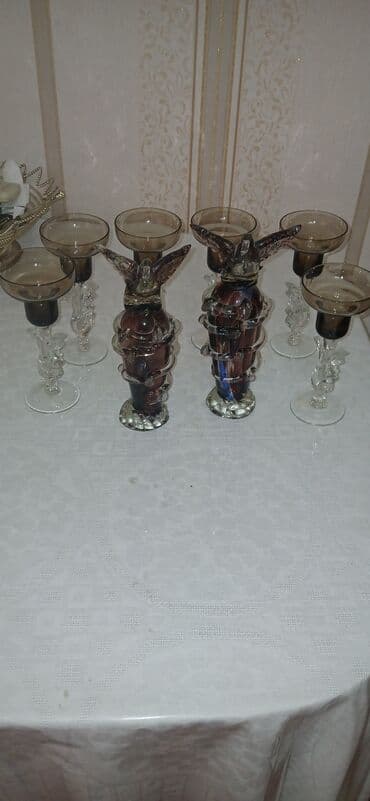 Dekorativ şüşə dəst - 2 ədəd bəzəkli şüşə karaf: qalın şüşədən lalafo.az -da Dekorativ şüşə dəst - 2 ədəd bəzəkli şüşə karaf: qalın şüşədən