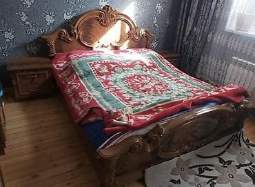 Klassik üslubda bərk ağac fakturalı yataq otağı dəsti. Tərkibi: - İki lalafo.az -da Klassik üslubda bərk ağac fakturalı yataq otağı dəsti. Tərkibi: - İki