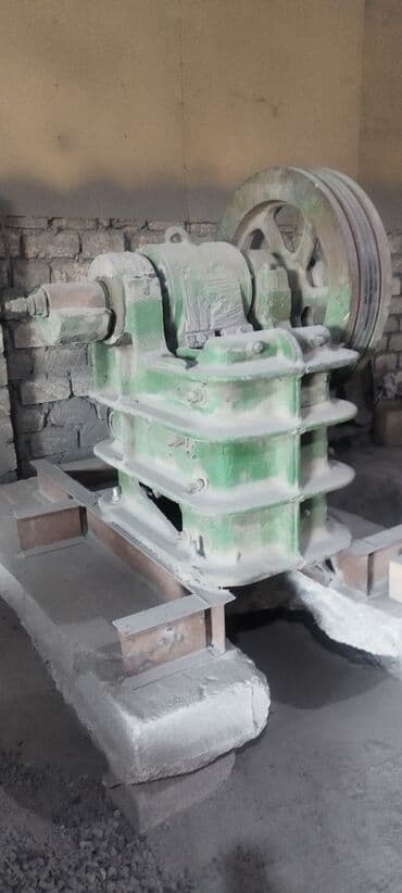 Ağır sənaye üçün daş/şılaq/filiz xırdalayan çənə tipli crusher (jaw lalafo.az -da Ağır sənaye üçün daş/şılaq/filiz xırdalayan çənə tipli crusher (jaw