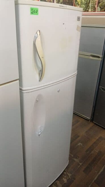 İki qapılı soyuducu - Üst bölmə: dondurucu - Alt bölmə: soyuducu lalafo.az -da İki qapılı soyuducu - Üst bölmə: dondurucu - Alt bölmə: soyuducu